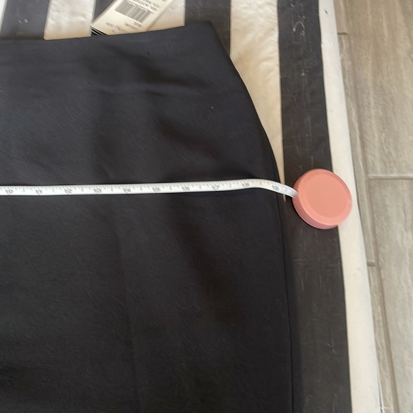 Essential G Black Pencil Skirt NWT - Picture 8 of 10